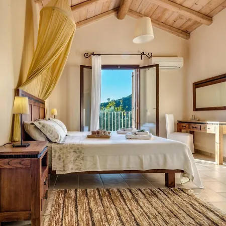 Mastrogiannis Dafne Willa Kavvadades